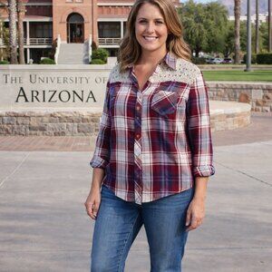 Arizona Jean Company Plaid Button-up Shirt - Western Casual Style
